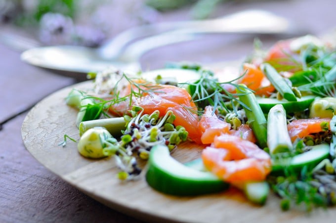 laksesalat med dild