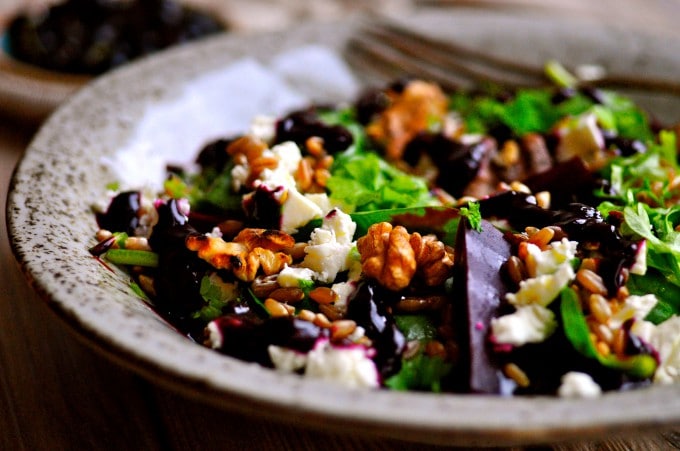 salat med spinat og solbærdressing | www.juliekarla.dk
