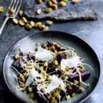 Rødbedesalat med gedeost og spirer | www.juliekarla.dk