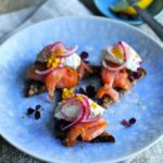 Røget laks med rygeostcreme | www.juliekarla.dk