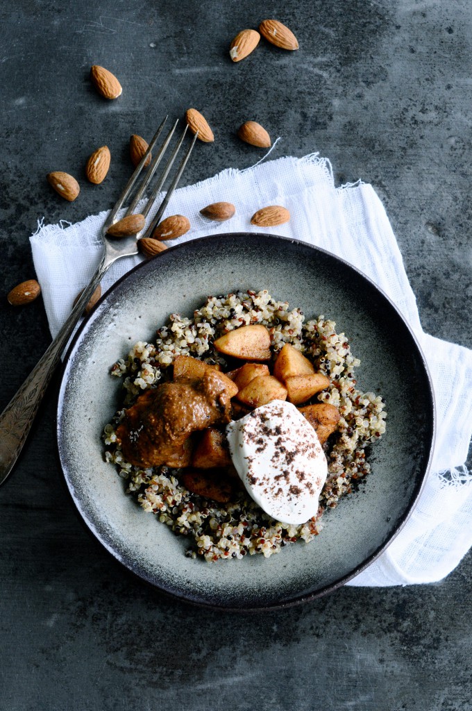 Quinoa med bagte æbler