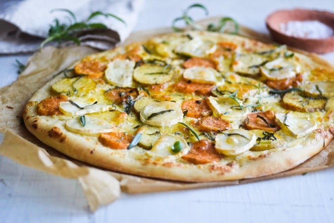 pizza med kartoffel og gedeost