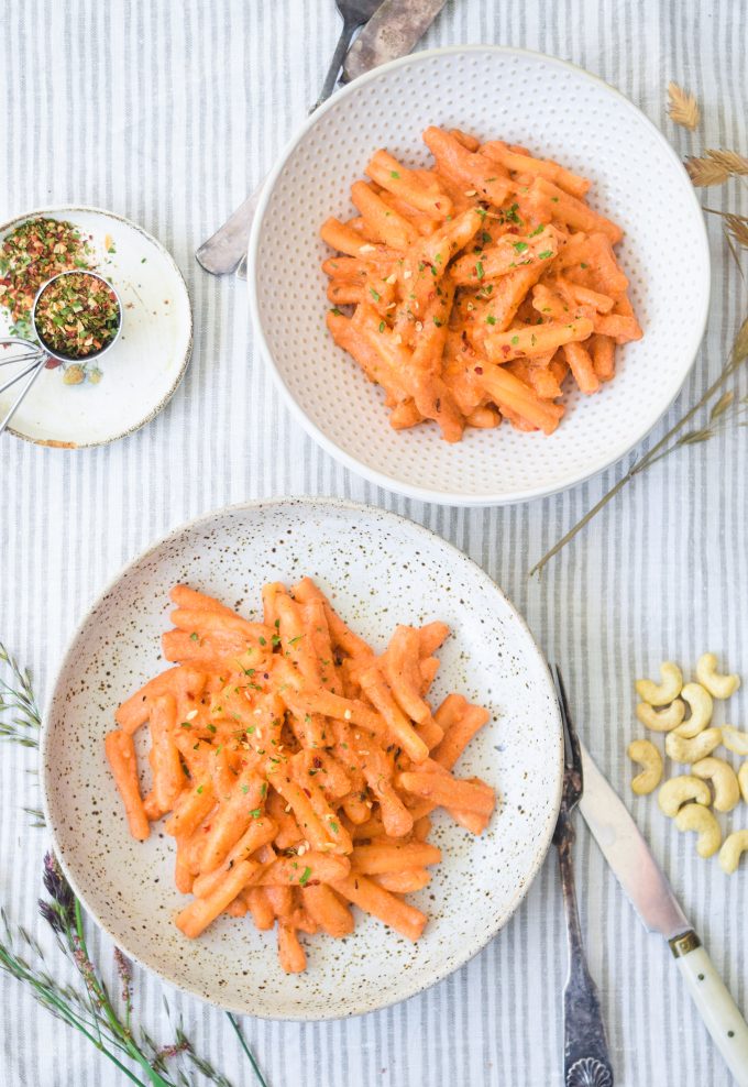 vegansk pastaret med cashewnødder