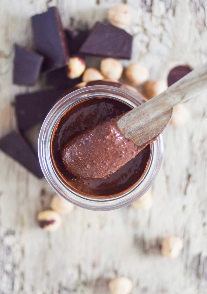 opskrift på hjemmelavet nutella