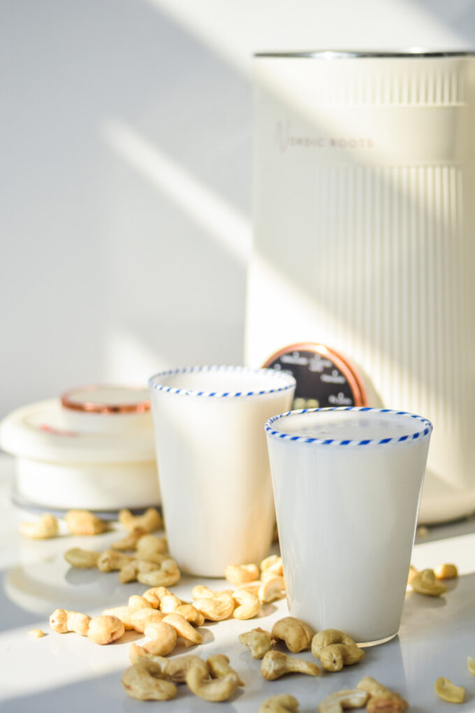 Lav selv cashewnøddemælk